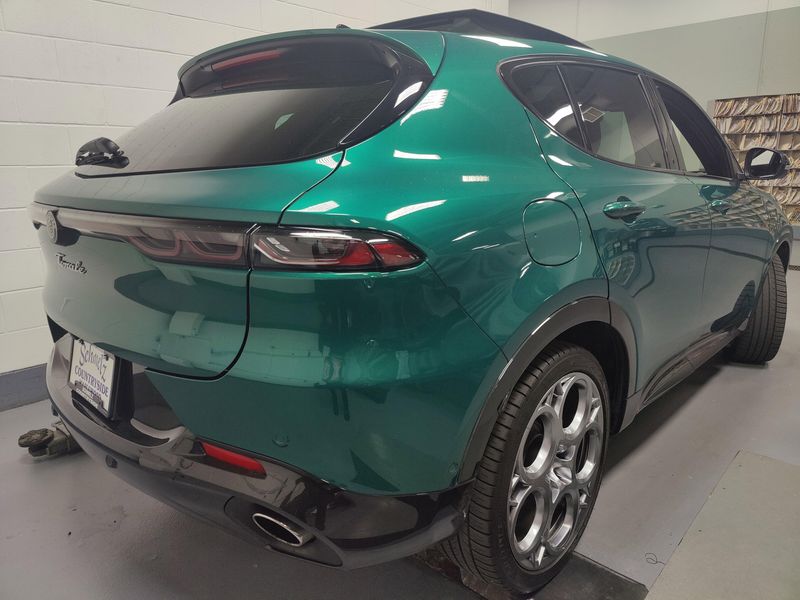 Used 2024 Alfa Romeo Tonale Veloce Premium eAWD w/Sunroof/ActivImage 13