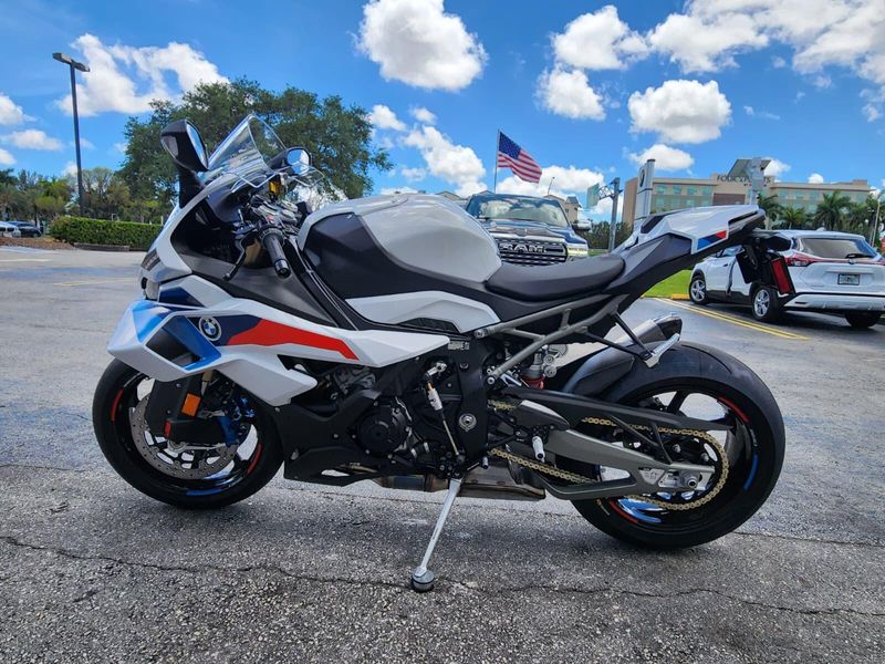 2026 BMW S 1000 RRImage 5