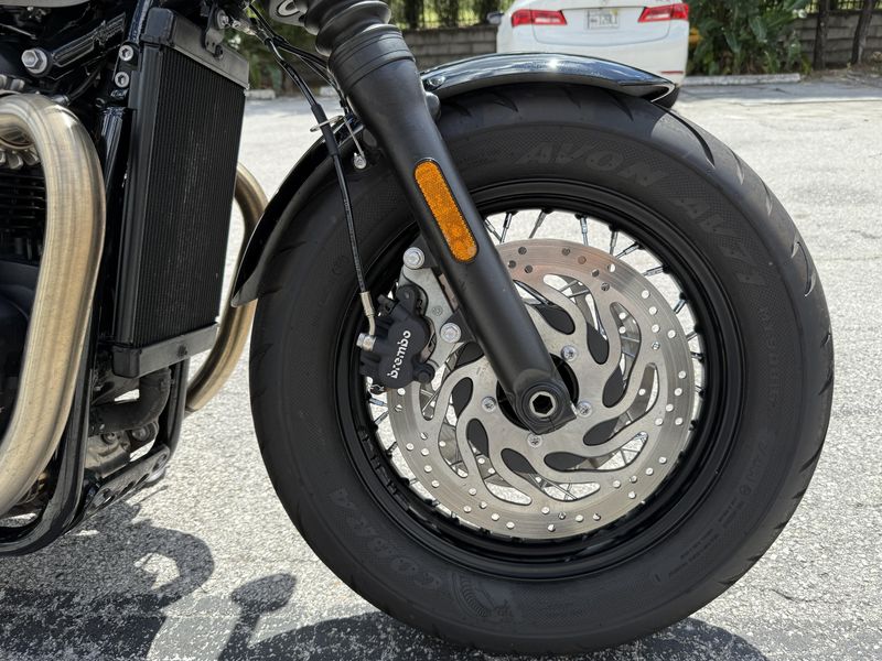 2023 Triumph Bonneville Bobber