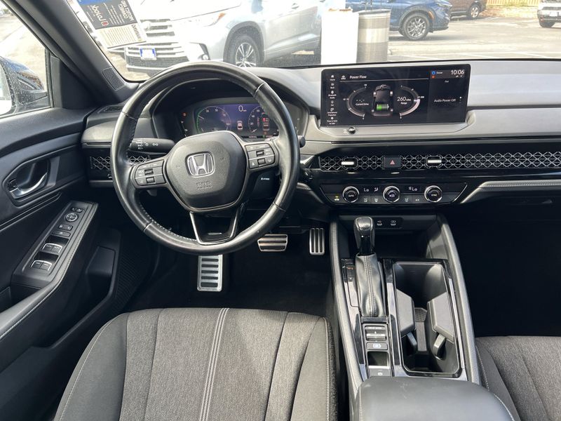 Used 2023 Honda Accord Hybrid SportImage 5