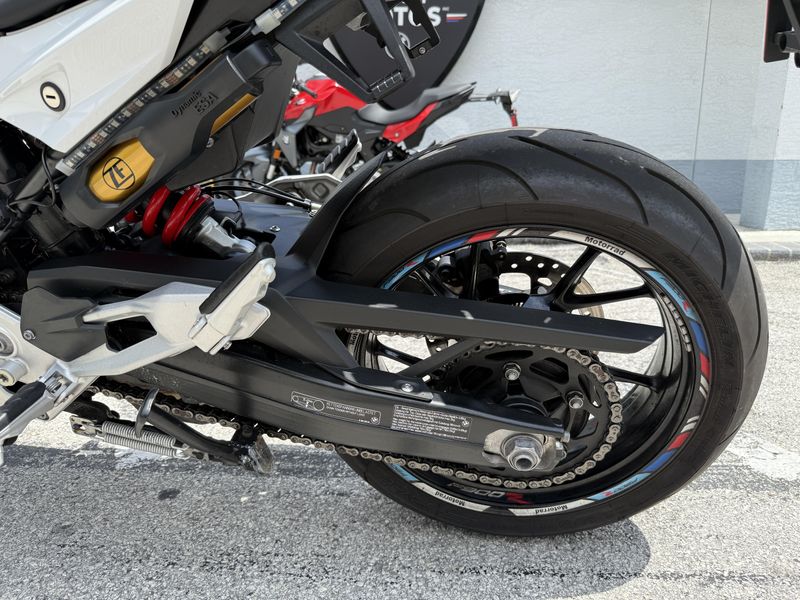 2022 BMW F 900 R