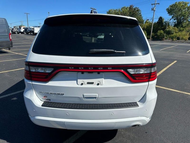 2022 Dodge Durango SXT photo 7
