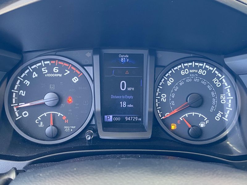 2020 Toyota Tacoma SRImage 28