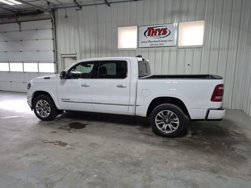 2022 RAM 1500 LimitedImage 22