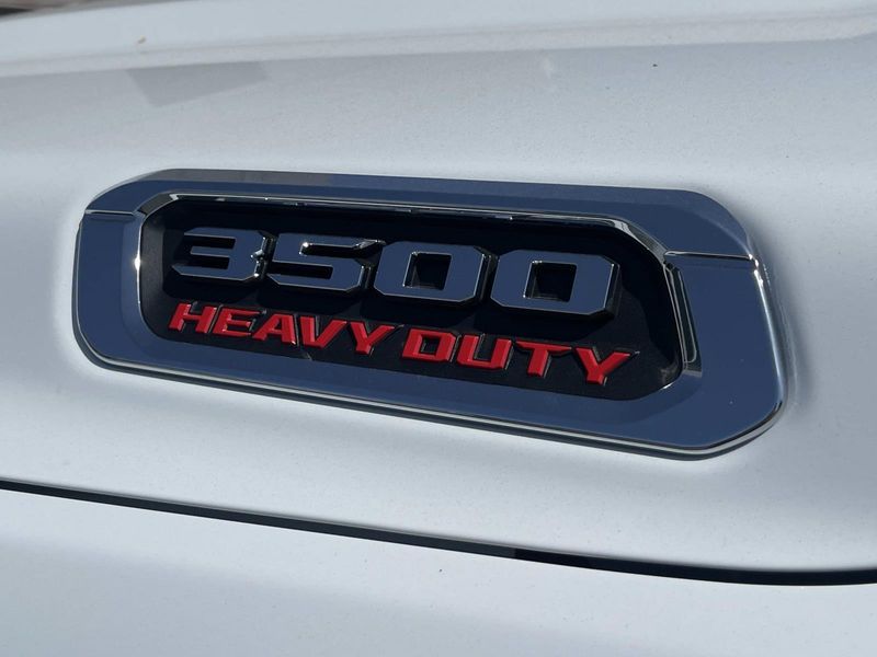 New 2026 RAM 3500 Big Horn Crew Cab 4x4 8' Box