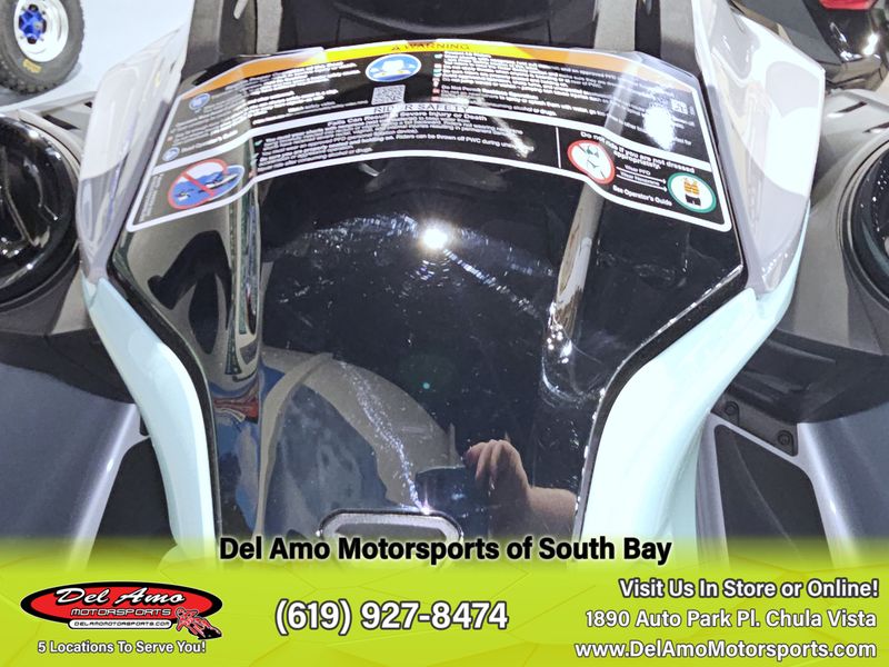 2024 Sea-Doo GTI SE 130 (SOUND SYSTEM) Image 16