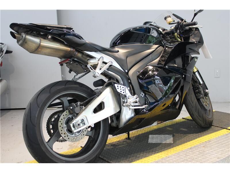 Used 2012 Honda CBR600RR Image 2