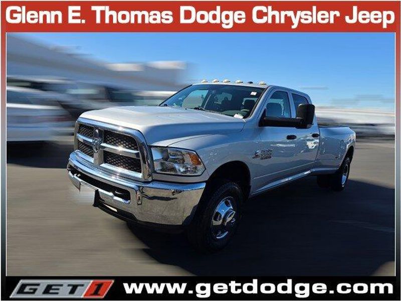 2018 Ram 3500 Tradesman photo 3