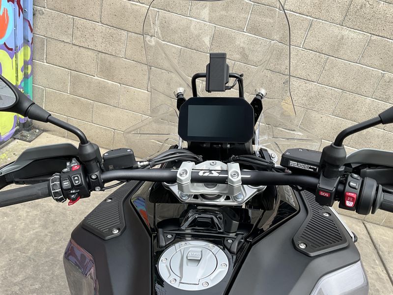 New 2026 BMW R 1300 GS Image 11