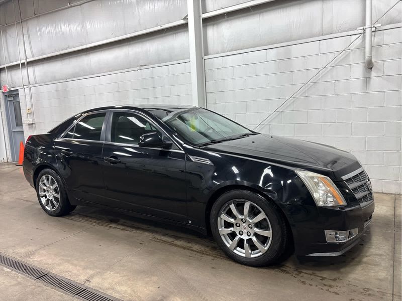 2008 Cadillac CTS photo 2