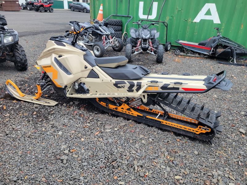 Used 2022 Ski-Doo FREERIDE 165 850 TURBO Image 4