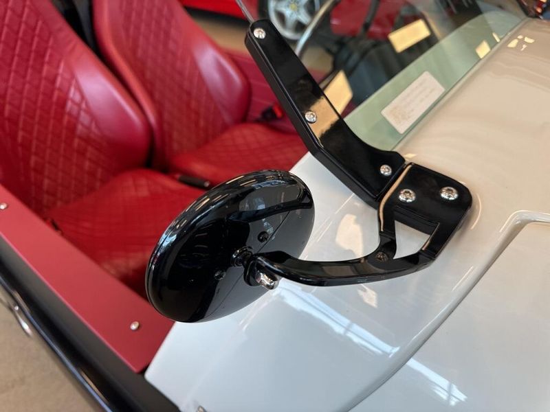 2023 Vanderhall Venice GTS