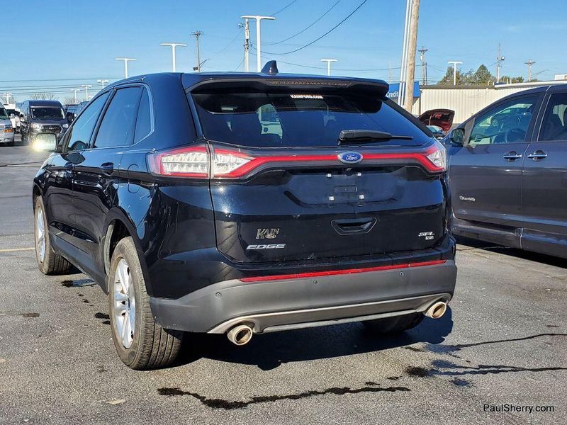 2017 Ford Edge SELImage 8