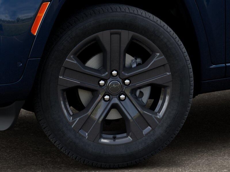 New 2027 Jeep Grand Cherokee Limited Reserve 4x4Image 34
