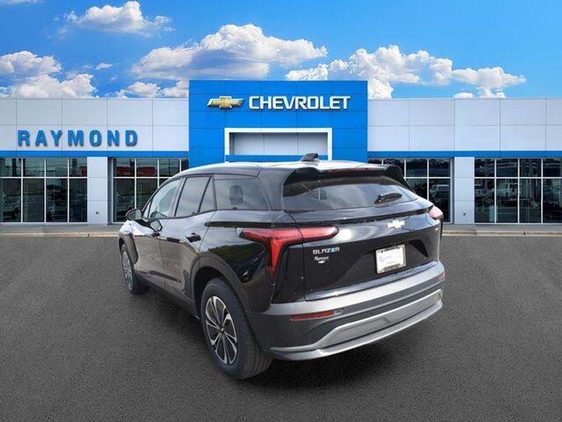 New 2026 Chevrolet Blazer EV LTImage 6