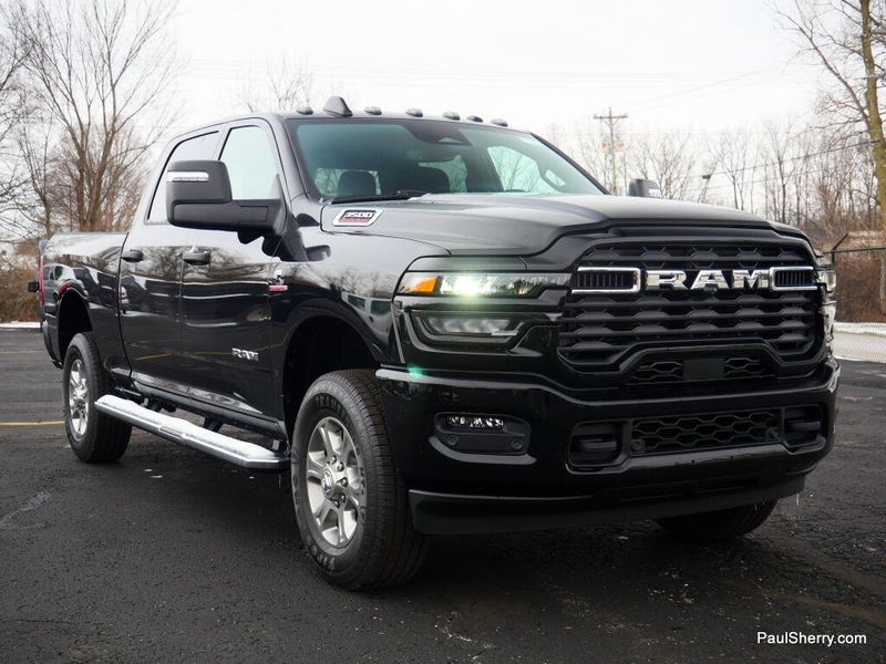 New 2026 RAM 3500 Big Horn Crew Cab 4x4 6'4' Box