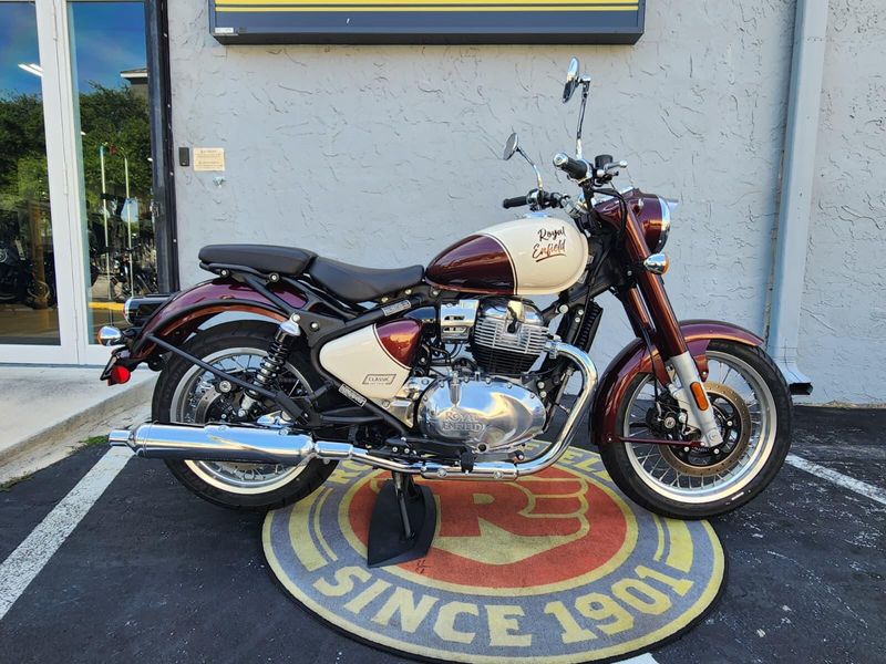 New 2026 Royal Enfield CLASSIC 650 Image 11