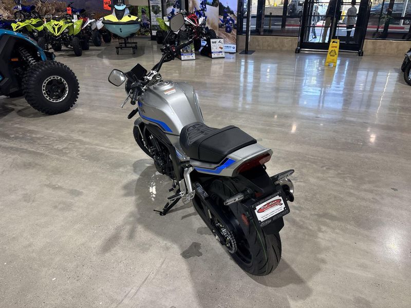 New 2026 Honda CB1000F Image 12