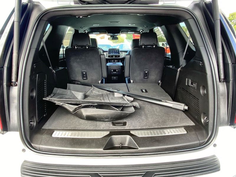 Used 2023 Chevrolet Tahoe RSTImage 25