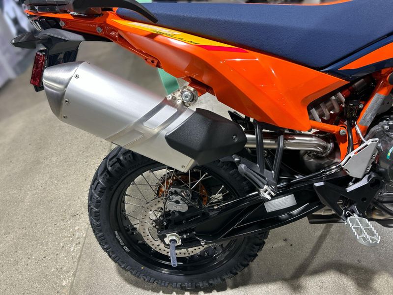 New 2027 KTM 890 ADVENTURE R RALLY Image 28