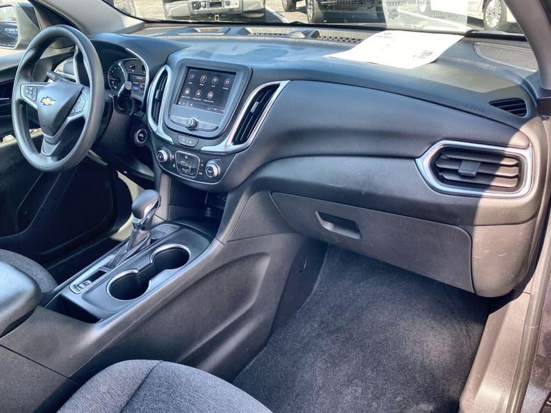 Used 2022 Chevrolet Equinox LTImage 28