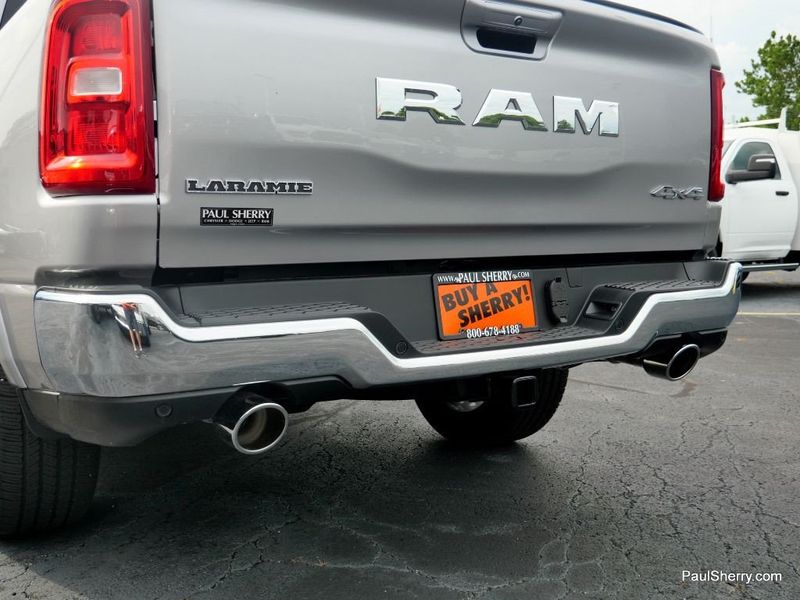 2025 RAM 1500 Laramie Crew Cab 4x4 5