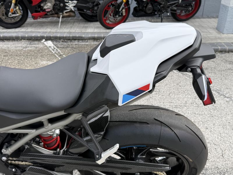 2026 BMW S 1000 RR