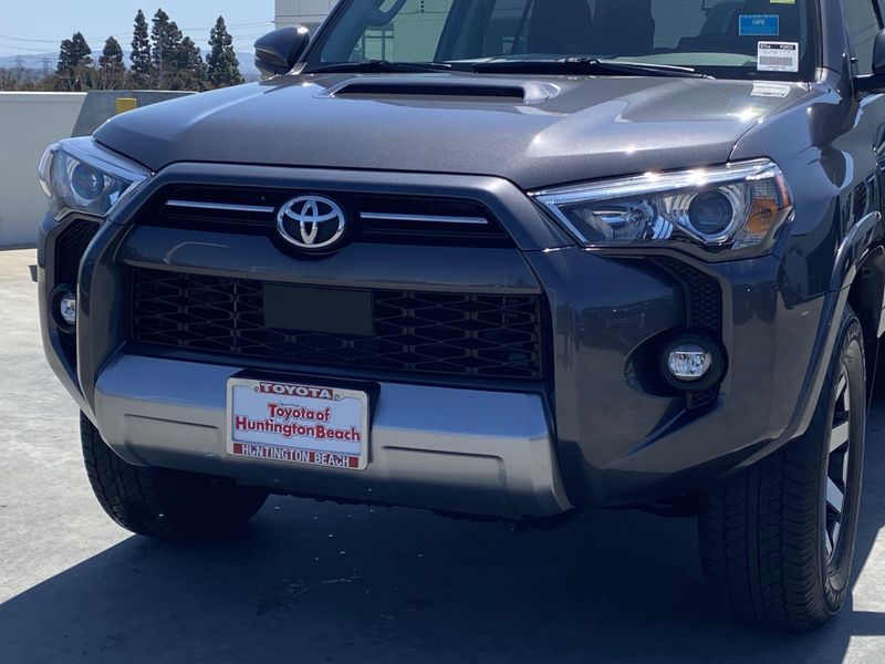 2023 Toyota 4Runner TRD Off-Road PremiumImage 9