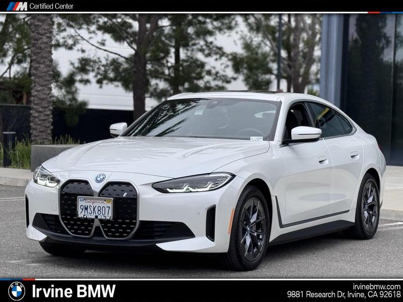 2024 BMW i4 eDrive35Image 1