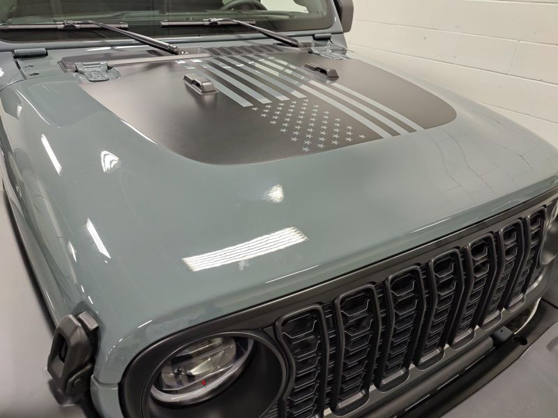 2024 Jeep Wrangler Sport S 3.6L 4x4 w/ ConvenienceImage 9