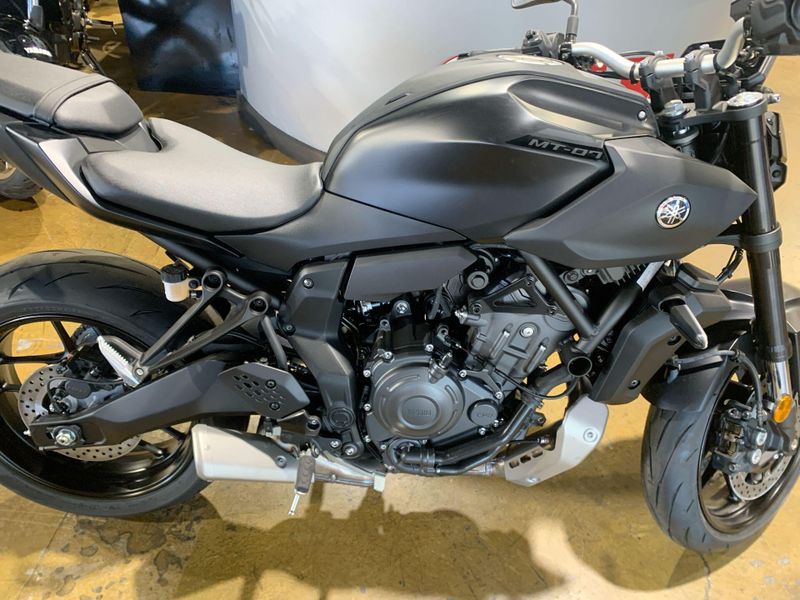 New 2025 Yamaha MT-07 Image 12