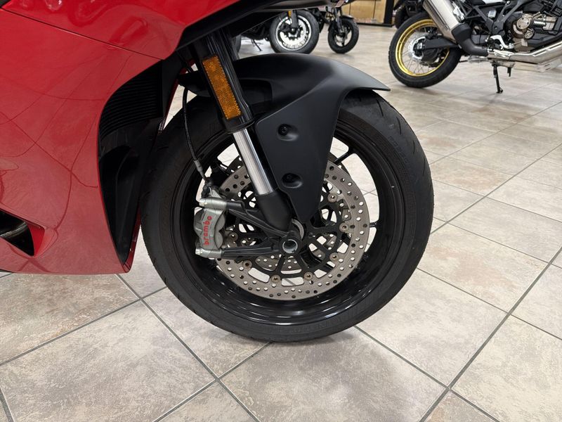 Used 2026 Ducati PANIGALE V2 Image 19