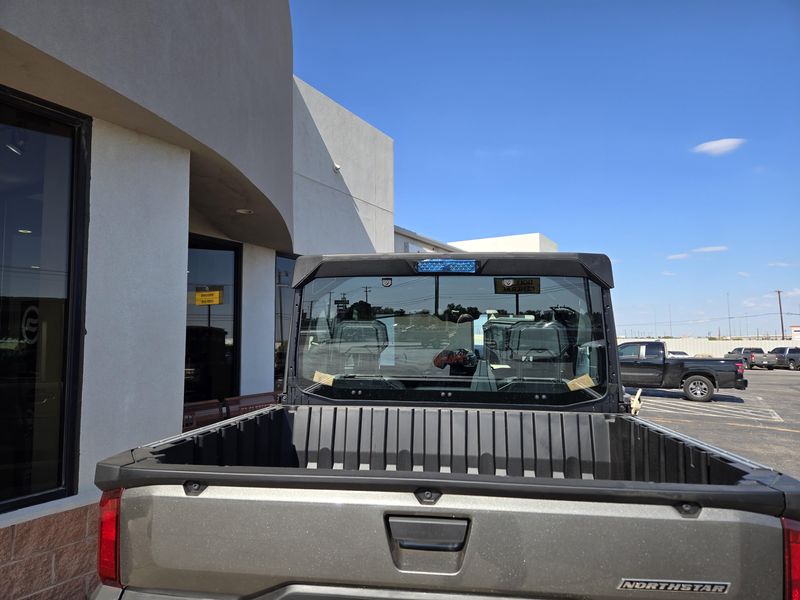 NEW 2025 POLARIS RANGER CREW XD 1500 NORTHSTAR EDITION PREMIUM Image 11