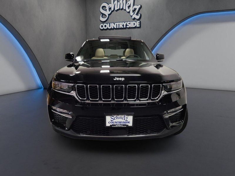 Used 2025 Jeep Grand Cherokee Limited 4X4 w/Luxury Tech IIImage 2