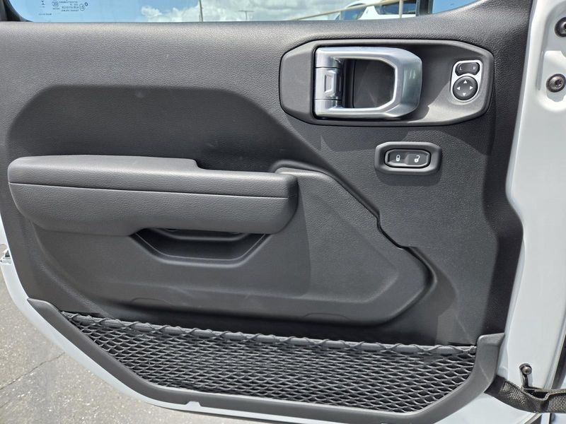 New 2026 Jeep Wrangler 4-door Sport S