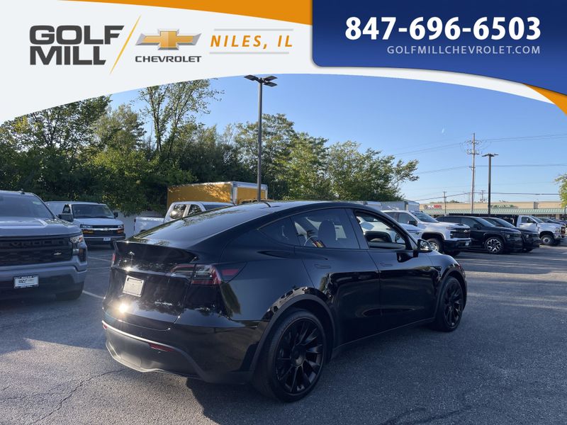 2021 Tesla Model Y Long Range photo 4