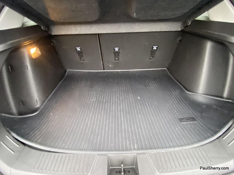 Used 2025 Chevrolet Trax LT