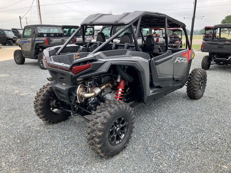 2024 Polaris RZR XP 1000 Ultimate Image 3