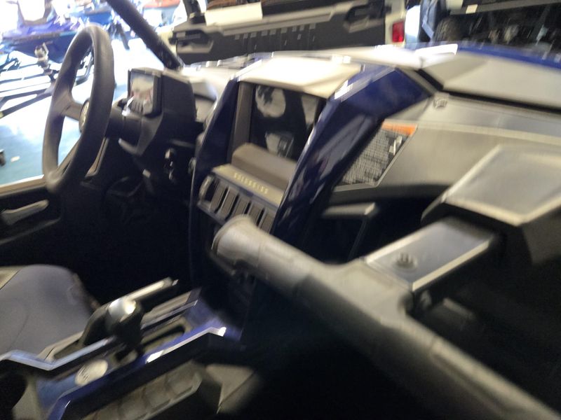 2023 Yamaha WOLVERINE RMAX4 LE TITAN AND MIDNIGHT BLUE Image 26