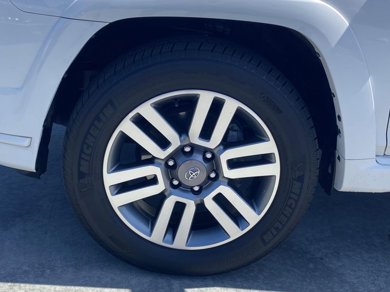 2022 Toyota 4Runner TRD SportImage 10