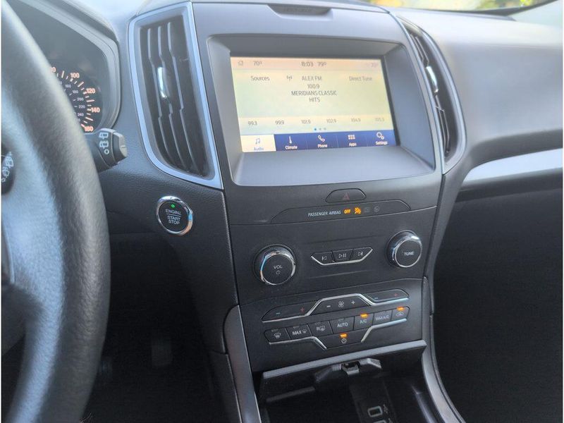 Used 2020 Ford Edge SEImage 13