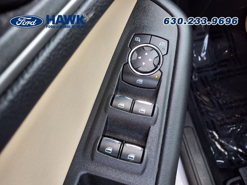 2024 Ford Edge SEL photo 13