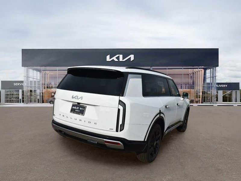 New 2027 Kia Telluride Hybrid SX PrestigeImage 4