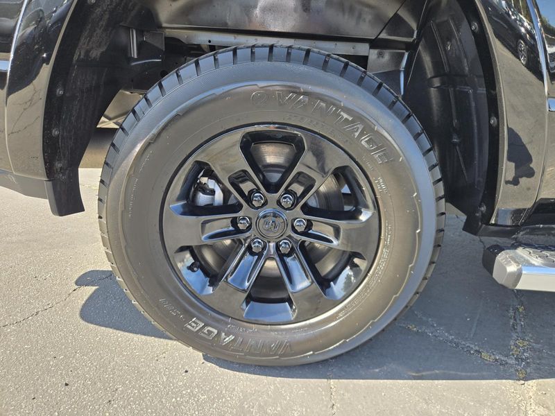 Used 2022 RAM 1500 Laramie 4x4 Crew Cab 5'7 Box