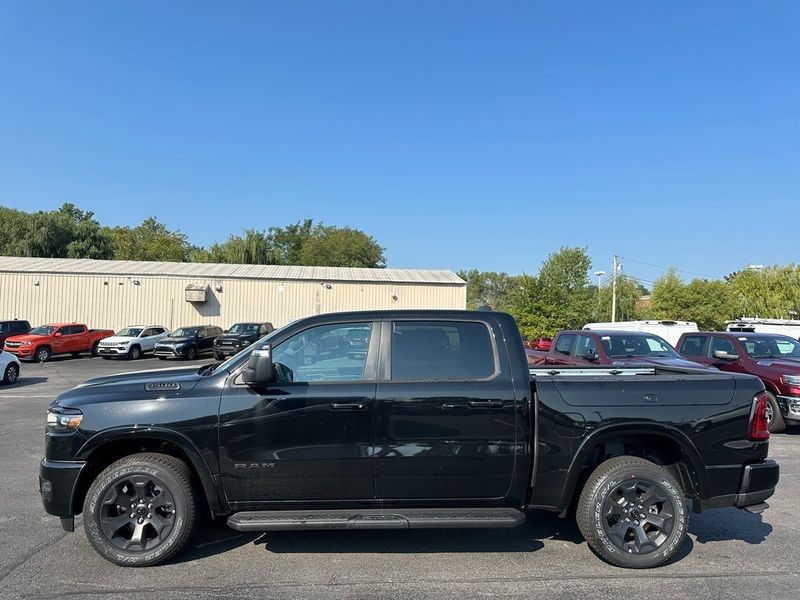 2025 RAM 1500 Big Horn Crew Cab 4x4 5