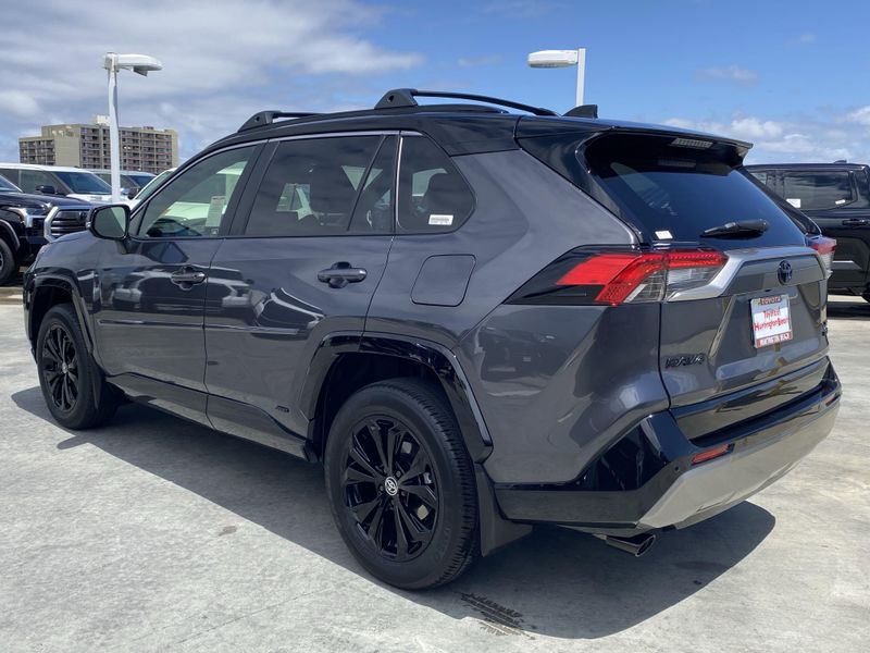 2024 Toyota RAV4 XSEImage 6