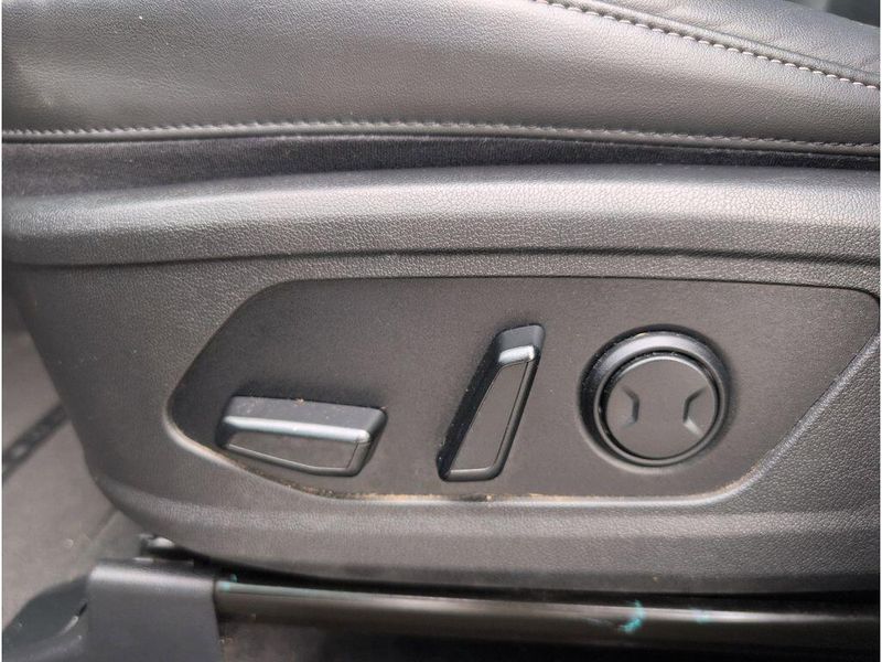 Used 2023 Kia Sorento SImage 11