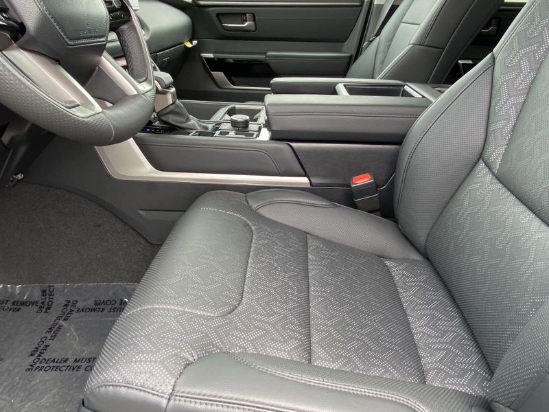 2024 Toyota Tundra LimitedImage 17