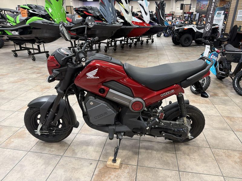 Used 2025 Honda Navi Image 15