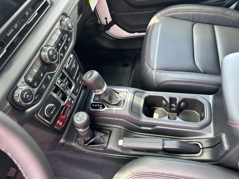 New 2025 Jeep Gladiator Rubicon X 4x4Image 27